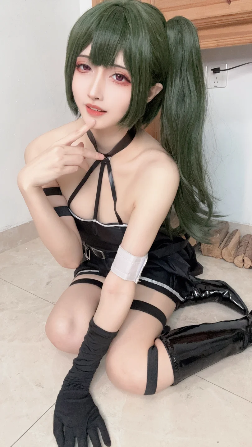 山崎 - No.004 尤贝尔 [142P-885MB] tg@simisebaisi 【丝足阁】118.webp